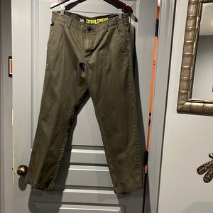 Lee Men's  34 x 30 Olive Extreme Comfort Straight Fit Pants